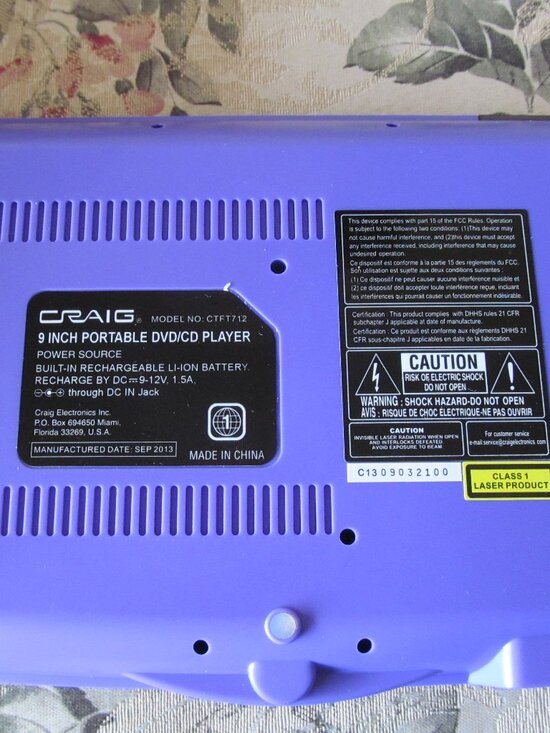 Craig Purple 9" Swivel Screen Portable DVD/CD Player w/Accessories CTFT712 NIB - Picture 4 of 15